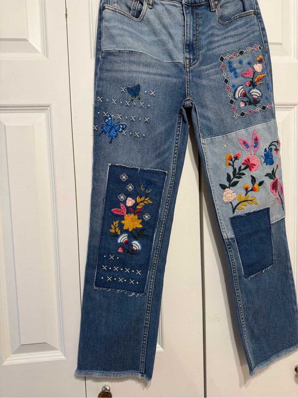 Johnny Was SANDRA STRAIGHT
CROPPED JEAN
HIGH RISE size 26 excellent condition - Picture 2 of 15